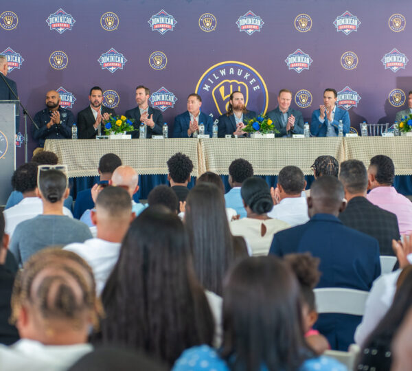 pelota, beisbol, baseball, brewers, MLB, mayor leage, rookies, novato, firma, sign